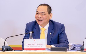 Gi&aacute; v&agrave;ng bất ngờ tăng rất mạnh - Ảnh 2.