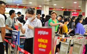 Gi&aacute; dầu tăng 10%, mạnh nhất sau 6 năm sau khi &ocirc;ng Trump t&aacute;i &aacute;p đặt lệnh phong tỏa Iran - Ảnh 4.
