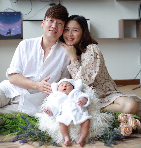 Vợ Sỹ Luân nghẹn ngào kể chuyện mẹ chồng không đón nhận dù đã sinh cháu: Con mong mẹ tha thứ, con xin lỗi - Ảnh 1. Vợ Sỹ Luân nghẹn ngào kể chuyện mẹ chồng không đón nhận dù đã sinh cháu: Con mong mẹ tha thứ, con xin lỗi - Ảnh 1.