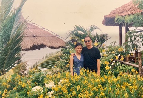Con gái cố nghệ sĩ Thanh Tùng: Tôi cảm nhận được nỗi ám ảnh của bố về cái chết của mẹ - Ảnh 4. Con gái cố nghệ sĩ Thanh Tùng: Tôi cảm nhận được nỗi ám ảnh của bố về cái chết của mẹ - Ảnh 4.
