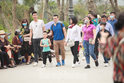 Tỉnh Hà Nam chỉ đạo kiểm tra công tác phòng chống dịch tại chùa Tam Chúc - Ảnh 6. Tỉnh Hà Nam chỉ đạo kiểm tra công tác phòng chống dịch tại chùa Tam Chúc - Ảnh 6.