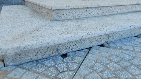 Trường mầm non hiện đại bậc nhất Huế bị lún 20 cm khi mới khánh thành - Ảnh 5. Trường mầm non hiện đại bậc nhất Huế bị lún 20 cm khi mới khánh thành - Ảnh 5.