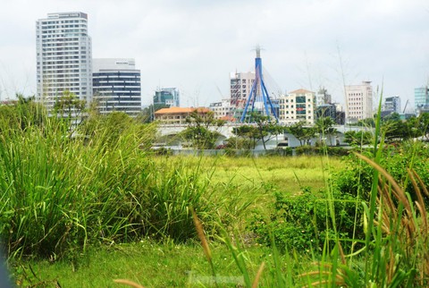 Những dự án ôm đất vàng rồi bỏ hoang ở Đà Nẵng - Ảnh 11. Những dự án ôm đất vàng rồi bỏ hoang ở Đà Nẵng - Ảnh 11.