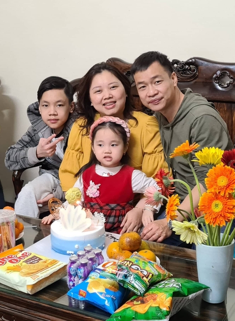 Chuyện tình cảm động của chàng trai và cô gái trên xe lăn - Ảnh 8. Chuyện tình cảm động của chàng trai và cô gái trên xe lăn - Ảnh 8.