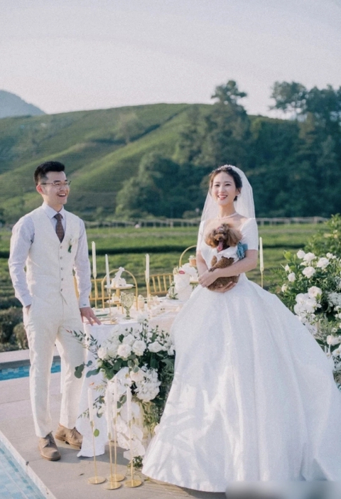 Đám cưới giữa đồi chè đẹp tuyệt của cặp đôi quen nhau thời đại học - Ảnh 4. Đám cưới giữa đồi chè đẹp tuyệt của cặp đôi quen nhau thời đại học - Ảnh 4.