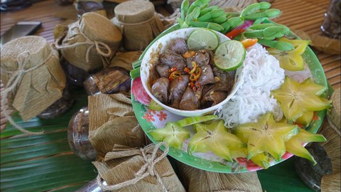 Giật mình trước những món ăn bề ngoài kinh dị nhưng cực ngon của Việt Nam - Ảnh 6. Giật mình trước những món ăn bề ngoài kinh dị nhưng cực ngon của Việt Nam - Ảnh 6.