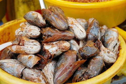 Giật mình trước những món ăn bề ngoài kinh dị nhưng cực ngon của Việt Nam - Ảnh 5. Giật mình trước những món ăn bề ngoài kinh dị nhưng cực ngon của Việt Nam - Ảnh 5.