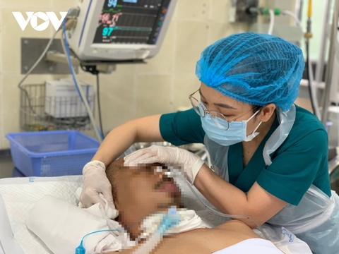 Khủng hoảng thiếu điều dưỡng ở bệnh viện công: Nhân viên điều dưỡng giảm, áp lực tăng - Ảnh 2. Khủng hoảng thiếu điều dưỡng ở bệnh viện công: Nhân viên điều dưỡng giảm, áp lực tăng - Ảnh 2.