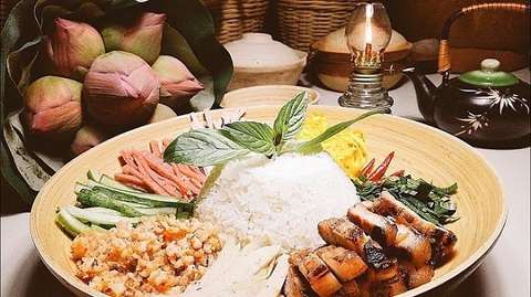 Cơm âm phủ: Nét mộc mạc ẩn chứa sự thanh tao độc đáo chỉ có ở xứ Huế - Ảnh 4. Cơm âm phủ: Nét mộc mạc ẩn chứa sự thanh tao độc đáo chỉ có ở xứ Huế - Ảnh 4.