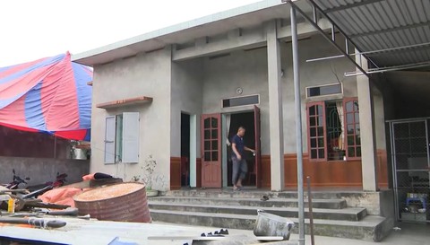 Anh ve chai thất lạc, phiêu bạt Sài Gòn 30 năm, ngày đoàn tụ được cha mẹ chia đất - Ảnh 6. Anh ve chai thất lạc, phiêu bạt Sài Gòn 30 năm, ngày đoàn tụ được cha mẹ chia đất - Ảnh 6.