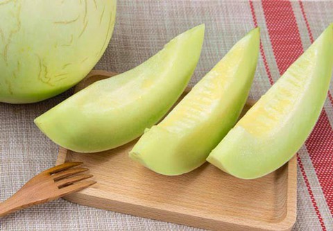 Dưa lê mát, bổ, chữa nhiều bệnh nhưng lưu ý những đại kỵ khi ăn - Ảnh 2. Dưa lê mát, bổ, chữa nhiều bệnh nhưng lưu ý những đại kỵ khi ăn - Ảnh 2.