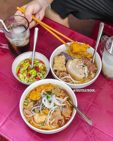 Chỉ trong 24h có thể đi hết các địa điểm đình đám xứ Huế lại còn “ăn sạch” những món đặc sản: Có tin được không? - Ảnh 26. Chỉ trong 24h có thể đi hết các địa điểm đình đám xứ Huế lại còn “ăn sạch” những món đặc sản: Có tin được không? - Ảnh 26.