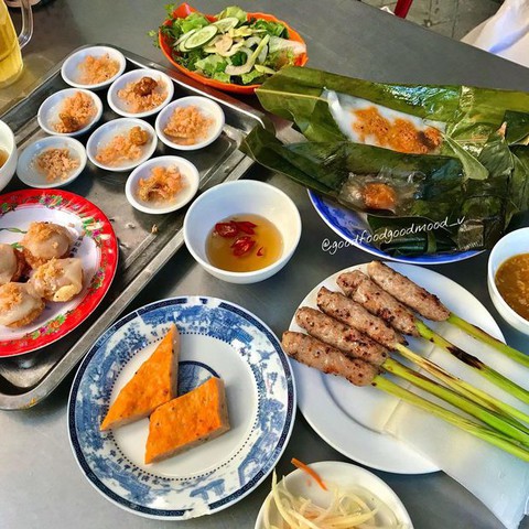 Chỉ trong 24h có thể đi hết các địa điểm đình đám xứ Huế lại còn “ăn sạch” những món đặc sản: Có tin được không? - Ảnh 35. Chỉ trong 24h có thể đi hết các địa điểm đình đám xứ Huế lại còn “ăn sạch” những món đặc sản: Có tin được không? - Ảnh 35.
