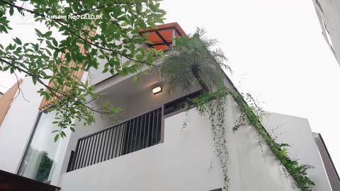 Nhà đẹp giới siêu giàu: Biệt thự khủng có căn gác mái và sân thượng như phim Hàn Quốc - Ảnh 5. Nhà đẹp giới siêu giàu: Biệt thự khủng có căn gác mái và sân thượng như phim Hàn Quốc - Ảnh 5.