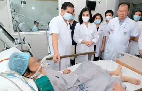 Bệnh viện Bạch Mai đề xuất dừng thí điểm tự chủ toàn diện - Ảnh 3. Bệnh viện Bạch Mai đề xuất dừng thí điểm tự chủ toàn diện - Ảnh 3.