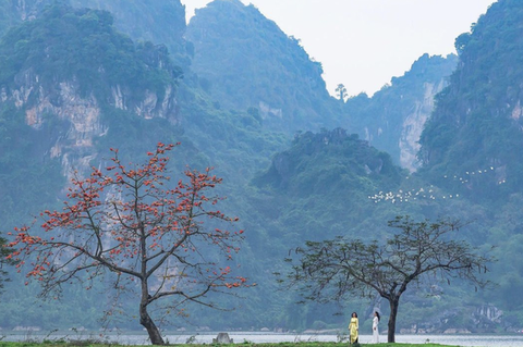 Mãn nhãn trước những cảnh đẹp được ví như “vịnh Hạ Long thu nhỏ” trên khắp đất nước - Ảnh 11. Mãn nhãn trước những cảnh đẹp được ví như “vịnh Hạ Long thu nhỏ” trên khắp đất nước - Ảnh 11.