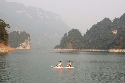 Mãn nhãn trước những cảnh đẹp được ví như “vịnh Hạ Long thu nhỏ” trên khắp đất nước - Ảnh 18. Mãn nhãn trước những cảnh đẹp được ví như “vịnh Hạ Long thu nhỏ” trên khắp đất nước - Ảnh 18.
