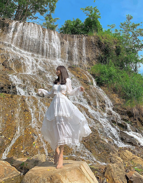 Mãn nhãn trước những cảnh đẹp được ví như “vịnh Hạ Long thu nhỏ” trên khắp đất nước - Ảnh 9. Mãn nhãn trước những cảnh đẹp được ví như “vịnh Hạ Long thu nhỏ” trên khắp đất nước - Ảnh 9.