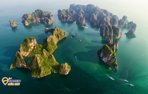 Ở Quảng Ninh có một vùng núi cheo leo, được mệnh danh là 1 trong những nơi khó đi nhất Việt Nam - Ảnh 1. Ở Quảng Ninh có một vùng núi cheo leo, được mệnh danh là 1 trong những nơi khó đi nhất Việt Nam - Ảnh 1.