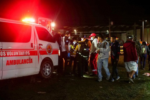 Giẫm đạp tại lễ hội âm nhạc ở Guatemala khiến ít nhất 9 người tử vong, trong đó có 2 trẻ em - Ảnh 1. Giẫm đạp tại lễ hội âm nhạc ở Guatemala khiến ít nhất 9 người tử vong, trong đó có 2 trẻ em - Ảnh 1.