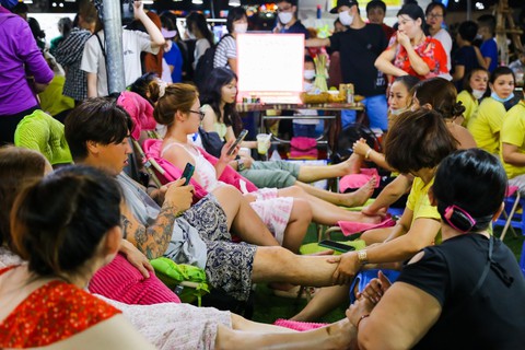 Vẻ đẹp Đà Nẵng về đêm trong mắt khách du lịch - Ảnh 5. Vẻ đẹp Đà Nẵng về đêm trong mắt khách du lịch - Ảnh 5.