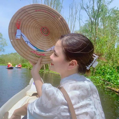 Hồi trước nghĩ kiếm chục triệu là dễ, giờ mới biết lương cứng 10 triệu/tháng là mơ ước của nhiều người - Ảnh 1. Hồi trước nghĩ kiếm chục triệu là dễ, giờ mới biết lương cứng 10 triệu/tháng là mơ ước của nhiều người - Ảnh 1.