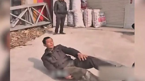 Bỏ rơi gia đình 13 năm, có cả con riêng bên ngoài, người đàn ông cầu xin vợ cho quay về và cái kết xứng đáng - Ảnh 2. Bỏ rơi gia đình 13 năm, có cả con riêng bên ngoài, người đàn ông cầu xin vợ cho quay về và cái kết xứng đáng - Ảnh 2.