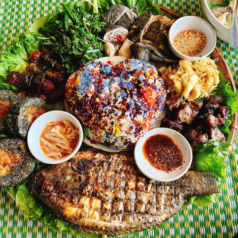 Ngắm một trong tứ đại đỉnh đèo từ độ cao 2000m và mở tiệc nướng bên suối ở nơi có ruộng bậc thang đẹp nhất Tây Bắc - Ảnh 9. Ngắm một trong tứ đại đỉnh đèo từ độ cao 2000m và mở tiệc nướng bên suối ở nơi có ruộng bậc thang đẹp nhất Tây Bắc - Ảnh 9.