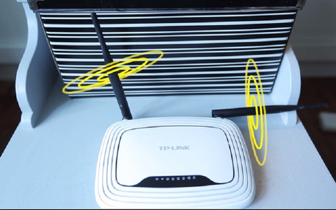 Wifi trong nhà chập chờn lúc mạnh lúc yếu, chuyên gia tiết lộ quy tắc 30cm thực hiện cực đơn giản - Ảnh 4. Wifi trong nhà chập chờn lúc mạnh lúc yếu, chuyên gia tiết lộ quy tắc 30cm thực hiện cực đơn giản - Ảnh 4.