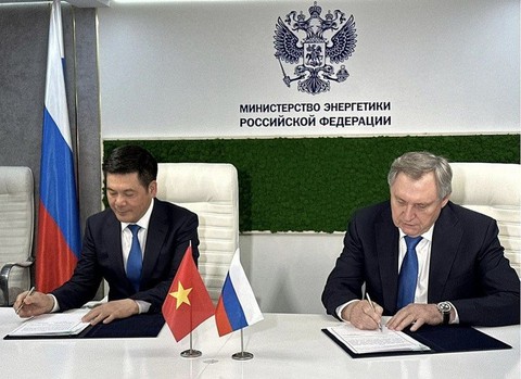 Tài nguyên đắt giá của Việt Nam hấp dẫn cả Nga và Mỹ: Ông lớn hạt nhân tiến vào, loạt dự án tỷ đô gõ cửa - Ảnh 2. Tài nguyên đắt giá của Việt Nam hấp dẫn cả Nga và Mỹ: Ông lớn hạt nhân tiến vào, loạt dự án tỷ đô gõ cửa - Ảnh 2.