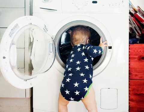 Những đồ dùng quen thuộc trong nhà tiềm ẩn nguy cơ lớn ảnh hưởng đến sự an toàn của trẻ nhỏ - Ảnh 1. Những đồ dùng quen thuộc trong nhà tiềm ẩn nguy cơ lớn ảnh hưởng đến sự an toàn của trẻ nhỏ - Ảnh 1.