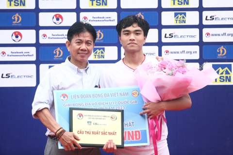 HLV Hoàng Anh Tuấn: Tuyển Việt Nam gặp đội mạnh hơn cũng muốn chơi kiểm soát bóng là không thực tế - Ảnh 4. HLV Hoàng Anh Tuấn: Tuyển Việt Nam gặp đội mạnh hơn cũng muốn chơi kiểm soát bóng là không thực tế - Ảnh 4.