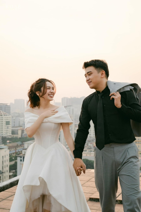 Hé lộ nhân vật khiến Hà Mã Tấu “quay xe”, lấy chồng gấp sau 46 ngày công khai dù không hợp tuổi - Ảnh 3. Hé lộ nhân vật khiến Hà Mã Tấu “quay xe”, lấy chồng gấp sau 46 ngày công khai dù không hợp tuổi - Ảnh 3.