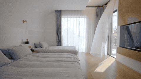 Cô gái 33 tuổi bỏ phố về quê: Giúp bố cải tạo biệt thự 3000m2, hàng ngày nuôi ngựa và làm vườn cực chill - Ảnh 9. Cô gái 33 tuổi bỏ phố về quê: Giúp bố cải tạo biệt thự 3000m2, hàng ngày nuôi ngựa và làm vườn cực chill - Ảnh 9.