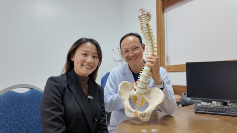 Ngày càng nhiều người trẻ bị thoát vị đĩa đệm, bác sĩ chỉ ra nguyên nhân do những thói quen thường ngày nhiều người vẫn làm- Ảnh 1. Ngày càng nhiều người trẻ bị thoát vị đĩa đệm, bác sĩ chỉ ra nguyên nhân do những thói quen thường ngày nhiều người vẫn làm- Ảnh 1.