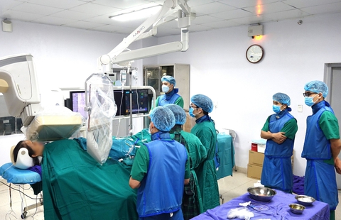 Bác sĩ giỏi có thể nhận được tới 750 triệu nếu về tỉnh phía Bắc giàu top đầu Việt Nam làm việc- Ảnh 2. Bác sĩ giỏi có thể nhận được tới 750 triệu nếu về tỉnh phía Bắc giàu top đầu Việt Nam làm việc- Ảnh 2.