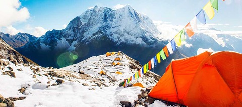 Tại sao việc leo lên đỉnh Everest phải bắt đầu lúc nửa đêm?- Ảnh 4. Tại sao việc leo lên đỉnh Everest phải bắt đầu lúc nửa đêm?- Ảnh 4.