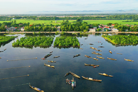 Huế lọt top điểm đến châu Á nên ghé thăm năm 2024, hội mê du lịch lại rục rịch lên kèo rủ nhau vi vu thăm miền di sản - Ảnh 7. Huế lọt top điểm đến châu Á nên ghé thăm năm 2024, hội mê du lịch lại rục rịch lên kèo rủ nhau vi vu thăm miền di sản - Ảnh 7.