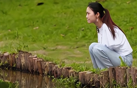 Chặng đường phi thường: Cô gái mất tay lúc 9 tuổi, từ người khiếm khuyết tới trở thành CEO trẻ ở tuổi 24 - Ảnh 4. Chặng đường phi thường: Cô gái mất tay lúc 9 tuổi, từ người khiếm khuyết tới trở thành CEO trẻ ở tuổi 24 - Ảnh 4.
