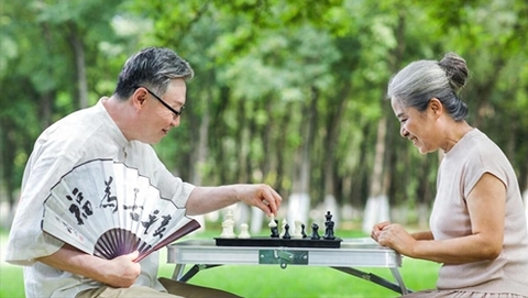 Bỏ tất cả để có sự nghiệp, cụ ông 70 cầm 23 tỷ đồng vẫn phải hối hận 1 điều khi nằm trên giường bệnh - Ảnh 2. Bỏ tất cả để có sự nghiệp, cụ ông 70 cầm 23 tỷ đồng vẫn phải hối hận 1 điều khi nằm trên giường bệnh - Ảnh 2.