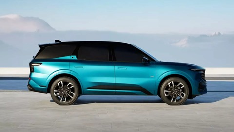 Ford Territory có đàn anh siêu xịn cạnh tranh Santa Fe: Nội thất ngập công nghệ, 3 màn hình nét 4K, ghế sau đẳng cấp chủ tịch - Ảnh 2. Ford Territory có đàn anh siêu xịn cạnh tranh Santa Fe: Nội thất ngập công nghệ, 3 màn hình nét 4K, ghế sau đẳng cấp chủ tịch - Ảnh 2.