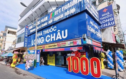 Tại sao chuỗi nhà thuốc An Khang của Thế giới di động có tài sản thương hiệu 53 tỷ đồng, còn Long Châu của FPT bằng 0 dẫu đã cán đích 1.000 cửa hàng? - Ảnh 1. Tại sao chuỗi nhà thuốc An Khang của Thế giới di động có tài sản thương hiệu 53 tỷ đồng, còn Long Châu của FPT bằng 0 dẫu đã cán đích 1.000 cửa hàng? - Ảnh 1.