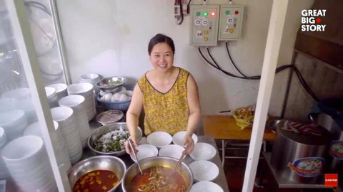 Đặc sản Việt được CNN giới thiệu là 1 trong 7 món ăn sáng độc đáo trên thế giới: Mới nhìn thì sợ, càng ăn lại càng thấy ngon - Ảnh 2. Đặc sản Việt được CNN giới thiệu là 1 trong 7 món ăn sáng độc đáo trên thế giới: Mới nhìn thì sợ, càng ăn lại càng thấy ngon - Ảnh 2.