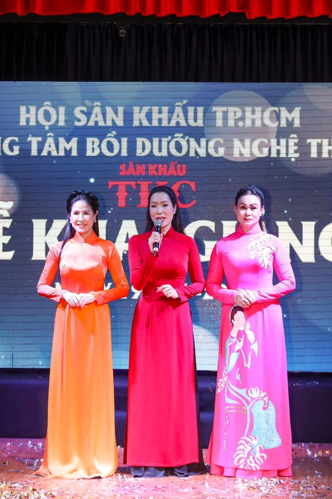 NSƯT Trịnh Kim Chi: Làm gì là quyết tâm làm tử tế và chất lượng - Ảnh 1. NSƯT Trịnh Kim Chi: Làm gì là quyết tâm làm tử tế và chất lượng - Ảnh 1.
