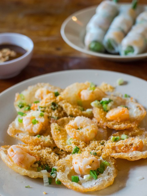 Ăn gì ở Việt Nam: 29 món nhất định phải thưởng thức ngoài Phở và Bánh mì - Ảnh 1. Ăn gì ở Việt Nam: 29 món nhất định phải thưởng thức ngoài Phở và Bánh mì - Ảnh 1.
