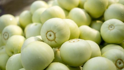 Ăn hết một quả dưa lê, người phụ nữ phải nhập viện gấp - Ảnh 1. Ăn hết một quả dưa lê, người phụ nữ phải nhập viện gấp - Ảnh 1.