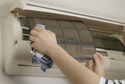 Điều hòa xuất hiện hiện tượng lạ khiến gia chủ giật mình: Tôi chưa từng thấy điều này bao giờ - Ảnh 4. Điều hòa xuất hiện hiện tượng lạ khiến gia chủ giật mình: Tôi chưa từng thấy điều này bao giờ - Ảnh 4.