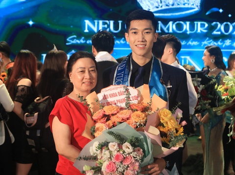 Nam vương trường Đại học Kinh tế Quốc dân: Tôi từng rất sợ đứng trước đám đông - Ảnh 3. Nam vương trường Đại học Kinh tế Quốc dân: Tôi từng rất sợ đứng trước đám đông - Ảnh 3.