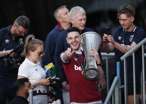 Declan Rice có đáng để Arsenal chi hơn 100 triệu bảng Anh? - Ảnh 2. Declan Rice có đáng để Arsenal chi hơn 100 triệu bảng Anh? - Ảnh 2.