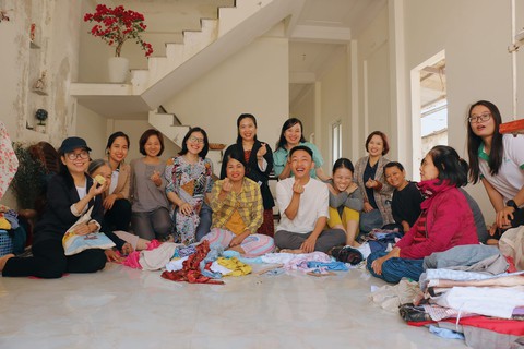 Cửa tiệm đặc biệt sản xuất ra nụ cười cho những mảnh đời kém may mắn - Ảnh 11. Cửa tiệm đặc biệt sản xuất ra nụ cười cho những mảnh đời kém may mắn - Ảnh 11.